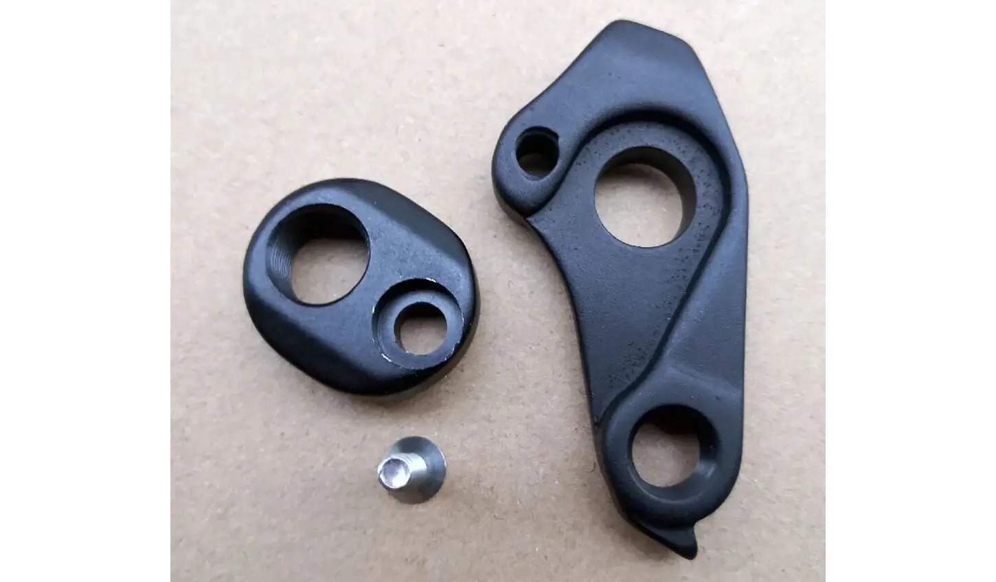 Крюк для переключателя Giant HAK06 A6061T6 Horizontal Sliding, Black 2