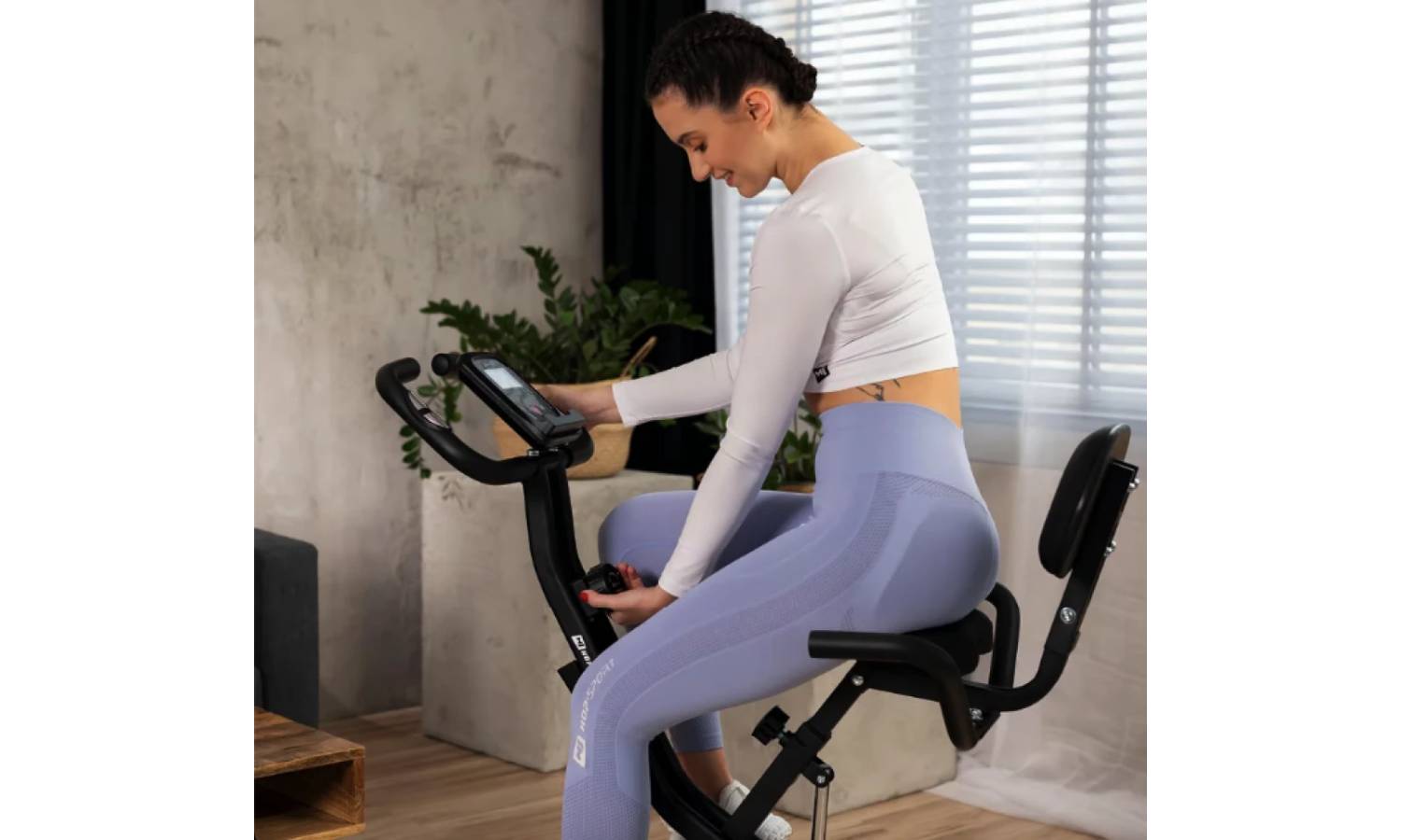 Велотренажер Hop-Sport HS-3030X Apeks X-Bike серый 8 Велотренажер Hop-Sport HS-3030X Apeks X-Bike серый 8