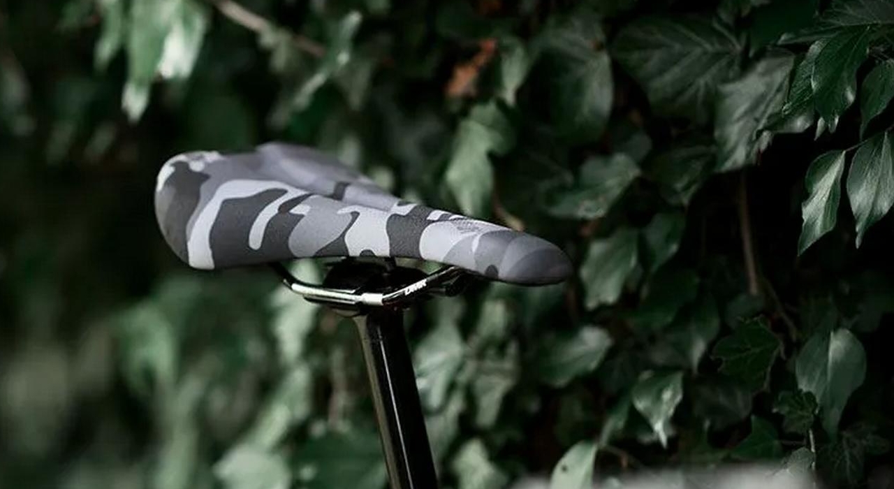 Седло DMR Oi-Oi Snow Camo (снежно-камуфляжное) 7