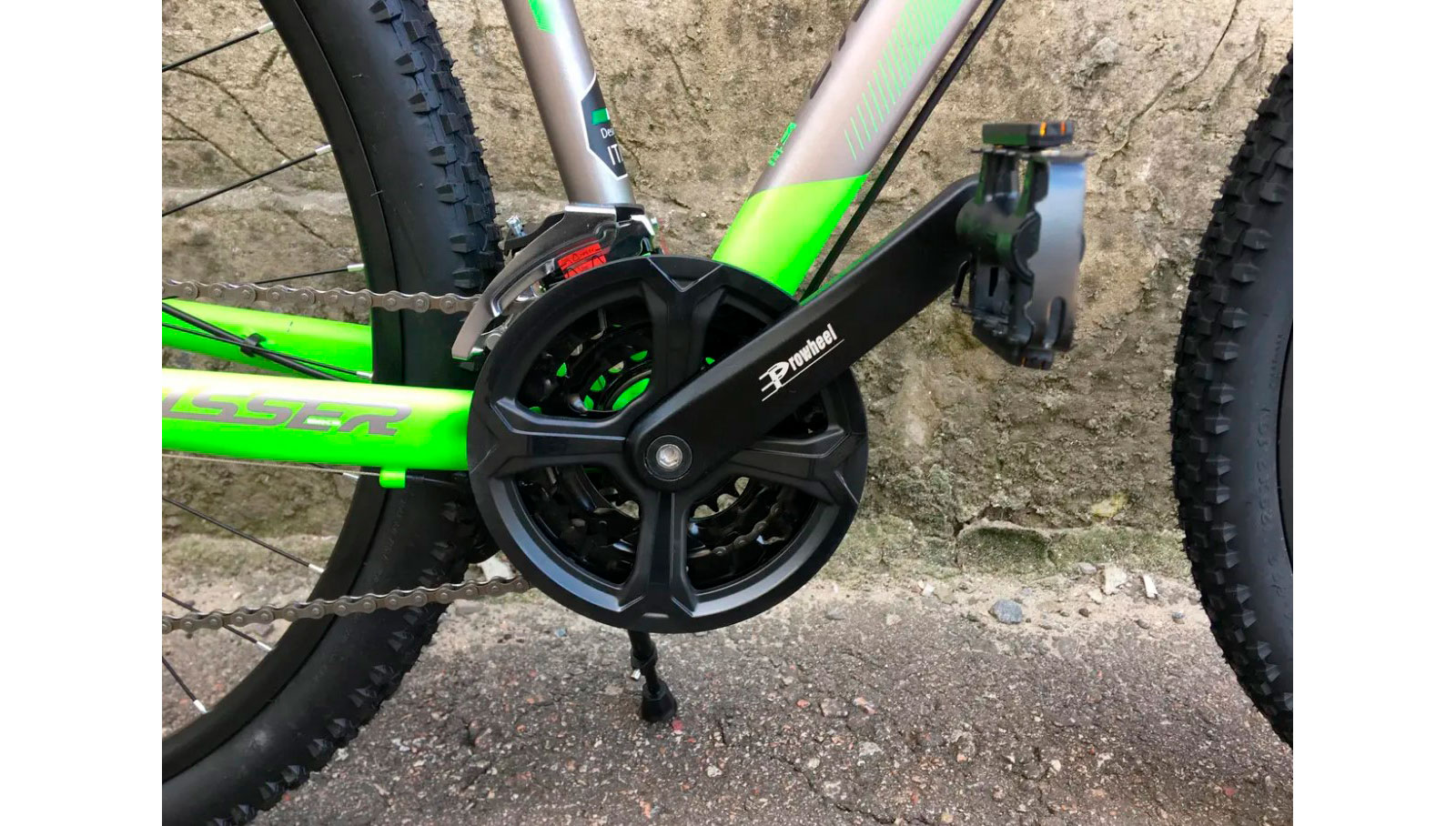 Фотография Велосипед Crosser Quick 3x8 29" размер L рама 19 2021 Серо-зеленый 2