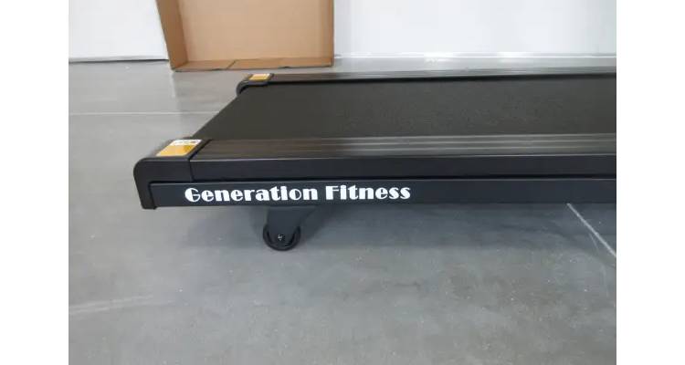 Фотографія Бігова доріжка Generation Fitness Walker iConsole 4