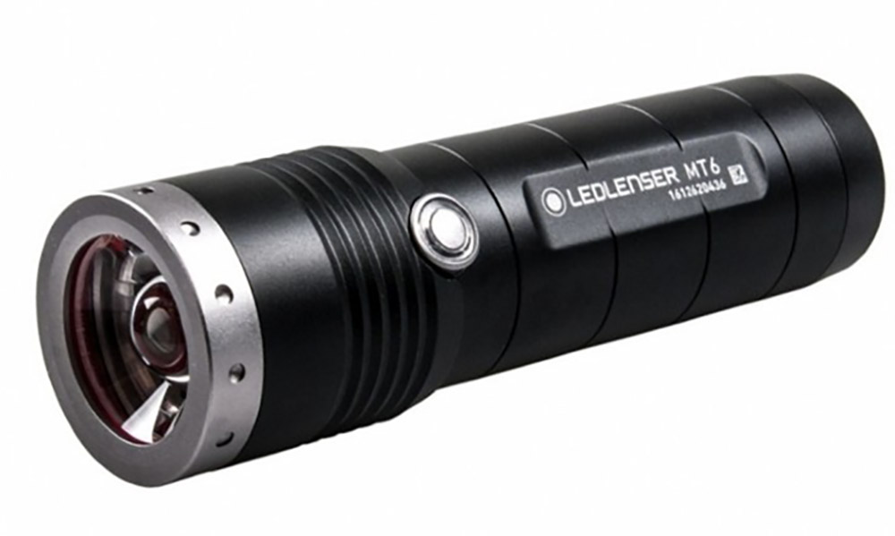 Фотография Фонарь Ledlenser MT6 черный