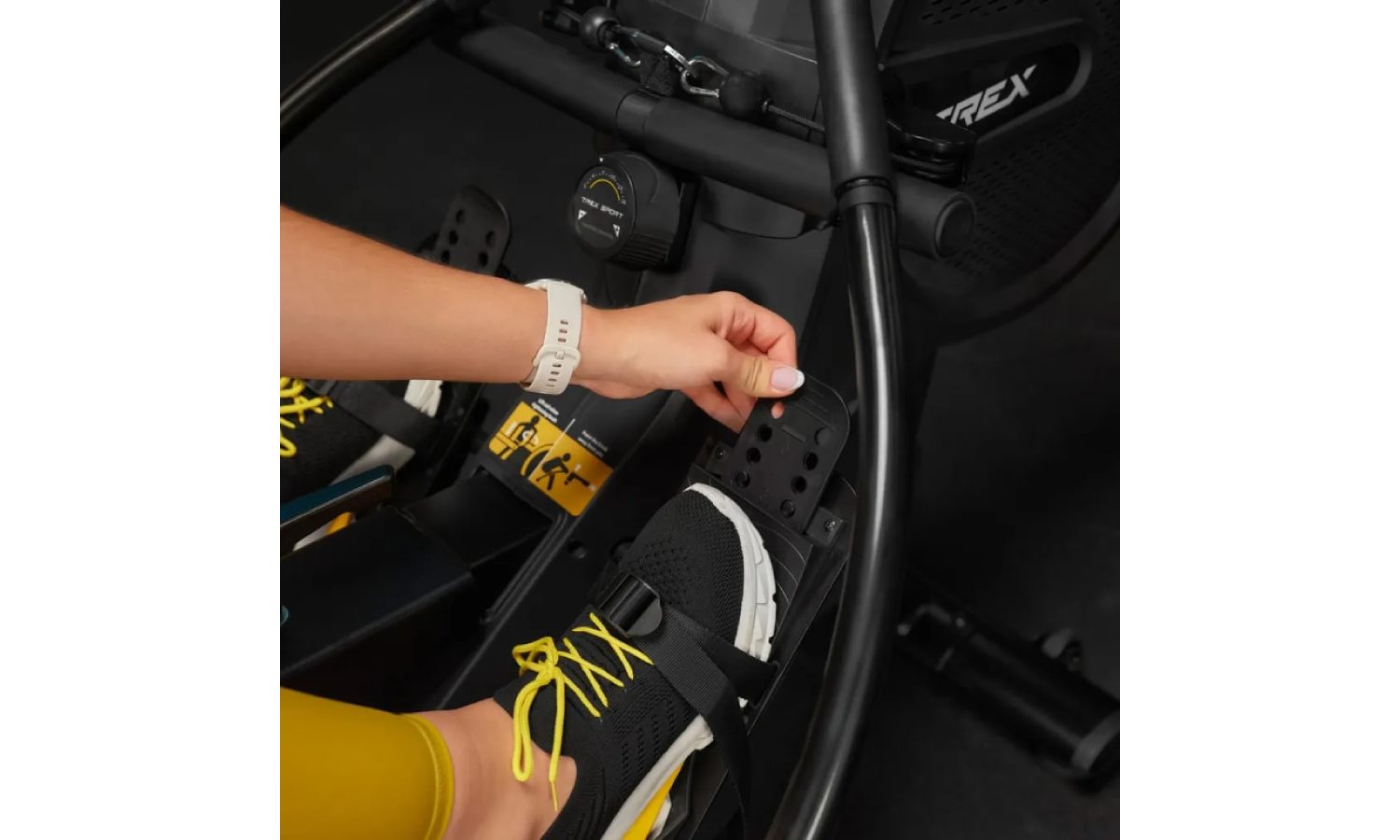 Гребний тренажер Trex Sport APRON TX-880RM аеромагнітний чорний 13 Гребний тренажер Trex Sport APRON TX-880RM аеромагнітний чорний 13