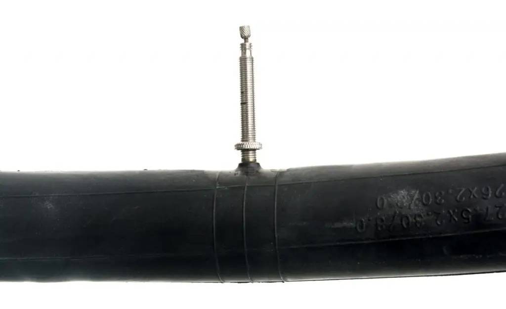 Камера HUTCHINSON 27,5X2,30/3,00 FV 48 MM STD KOLOSS / STANDARD 2 Камера HUTCHINSON 27,5X2,30/3,00 FV 48 MM STD KOLOSS / STANDARD 2