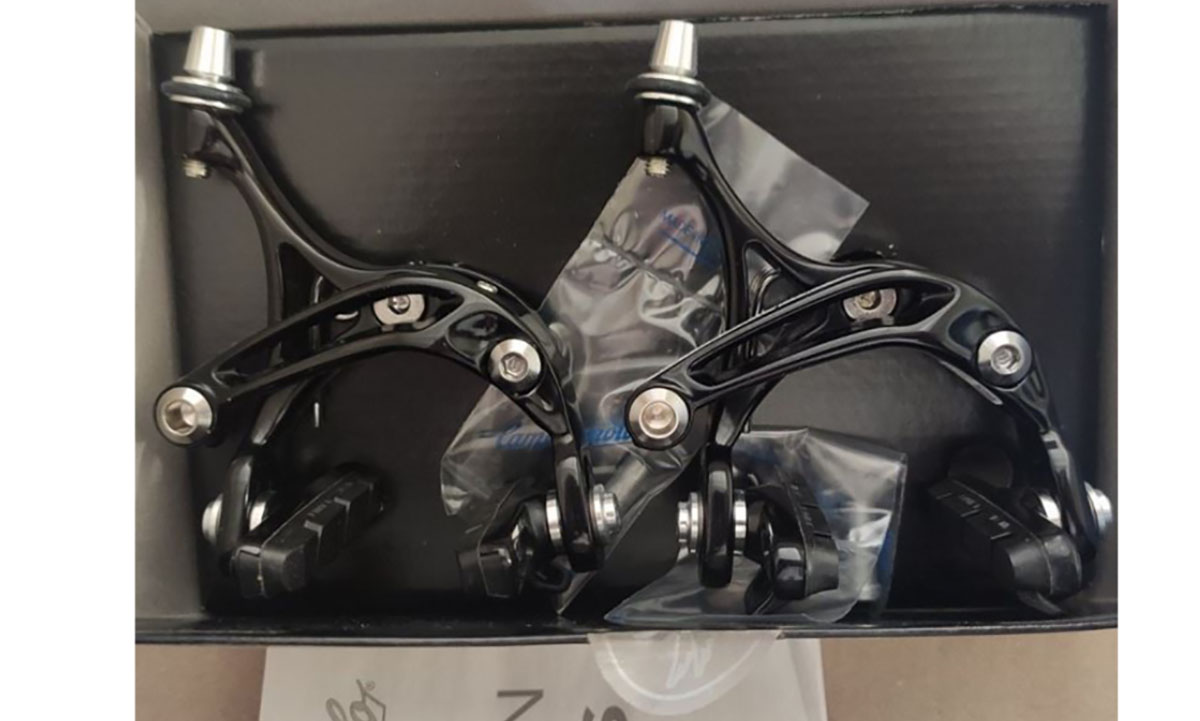 Тормоз передний+задний CAMPAGNOLO Chorus-D Skeleton Front/Rear Black 2 Тормоз передний+задний CAMPAGNOLO Chorus-D Skeleton Front/Rear Black 2