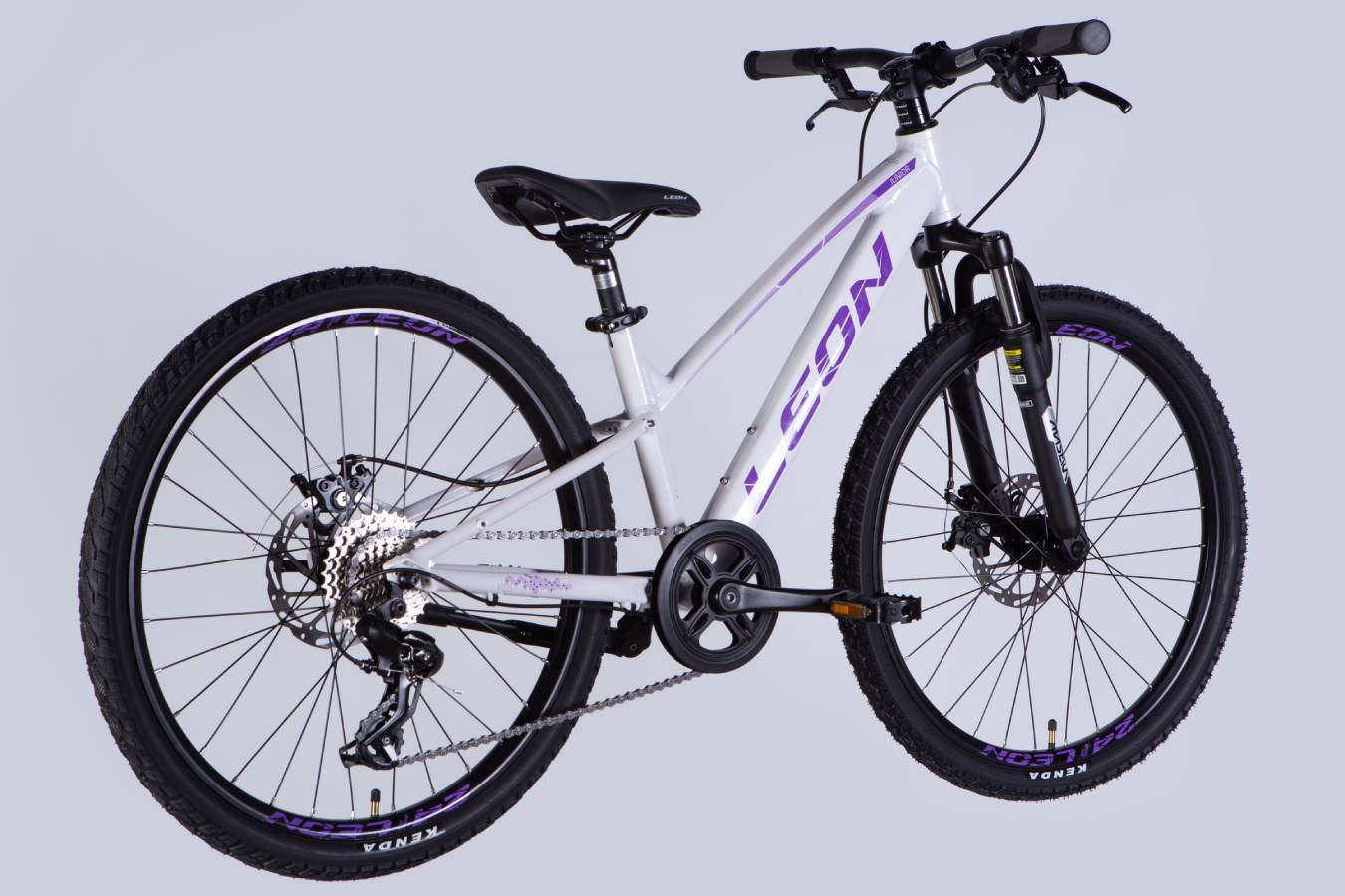 Велосипед Leon JUNIOR DD CS 24", размер XXS, рама 12", 2025, белый с сиреневым 3