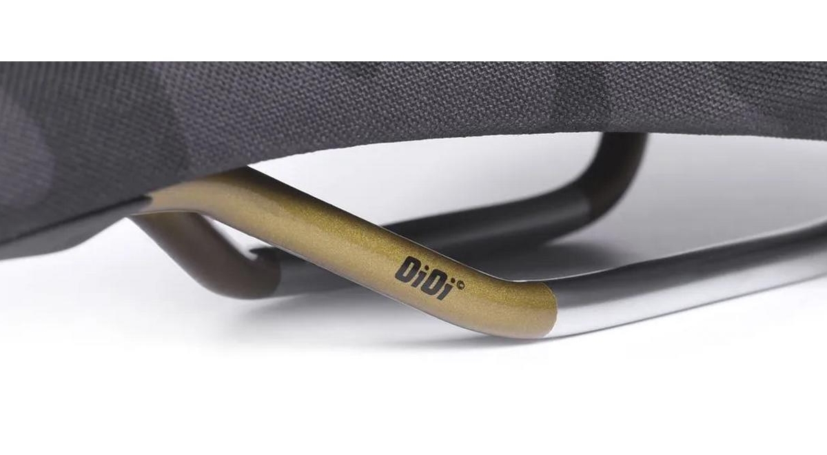 Седло DMR Oi-Oi Camo Black/Grey 5