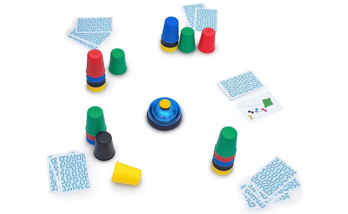Настольная игра Скоростные Колпачки (Speed Cups) 2