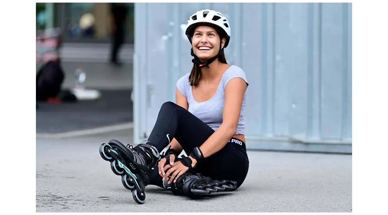 Фотографія Ролики Rollerblade Zetrablade W black-light blue 270 2