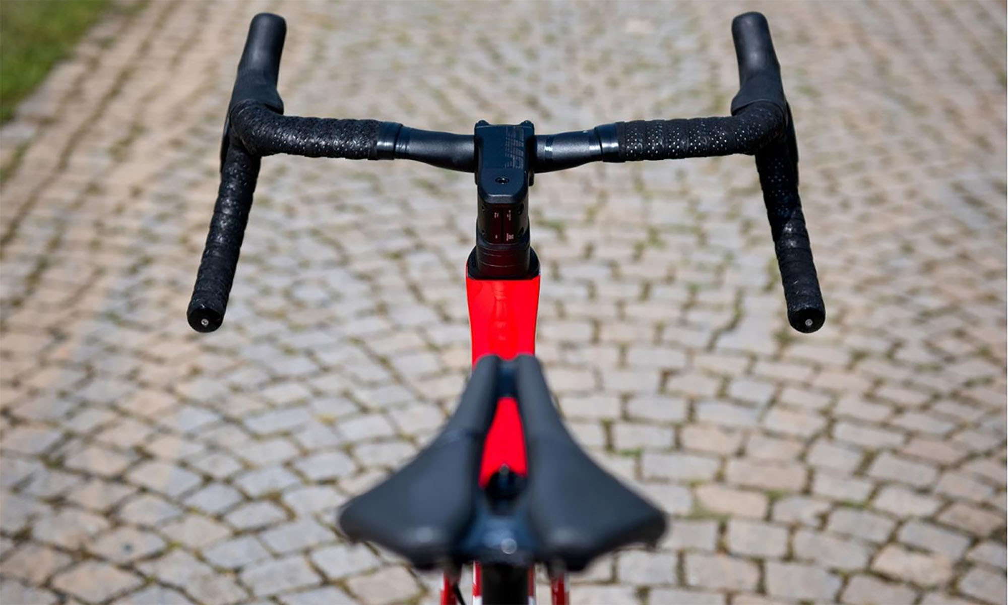 Велосипед AUTHOR CHARISMA 55i, 28" (700c), размер M, рама 50 см, год 2026, красный 4