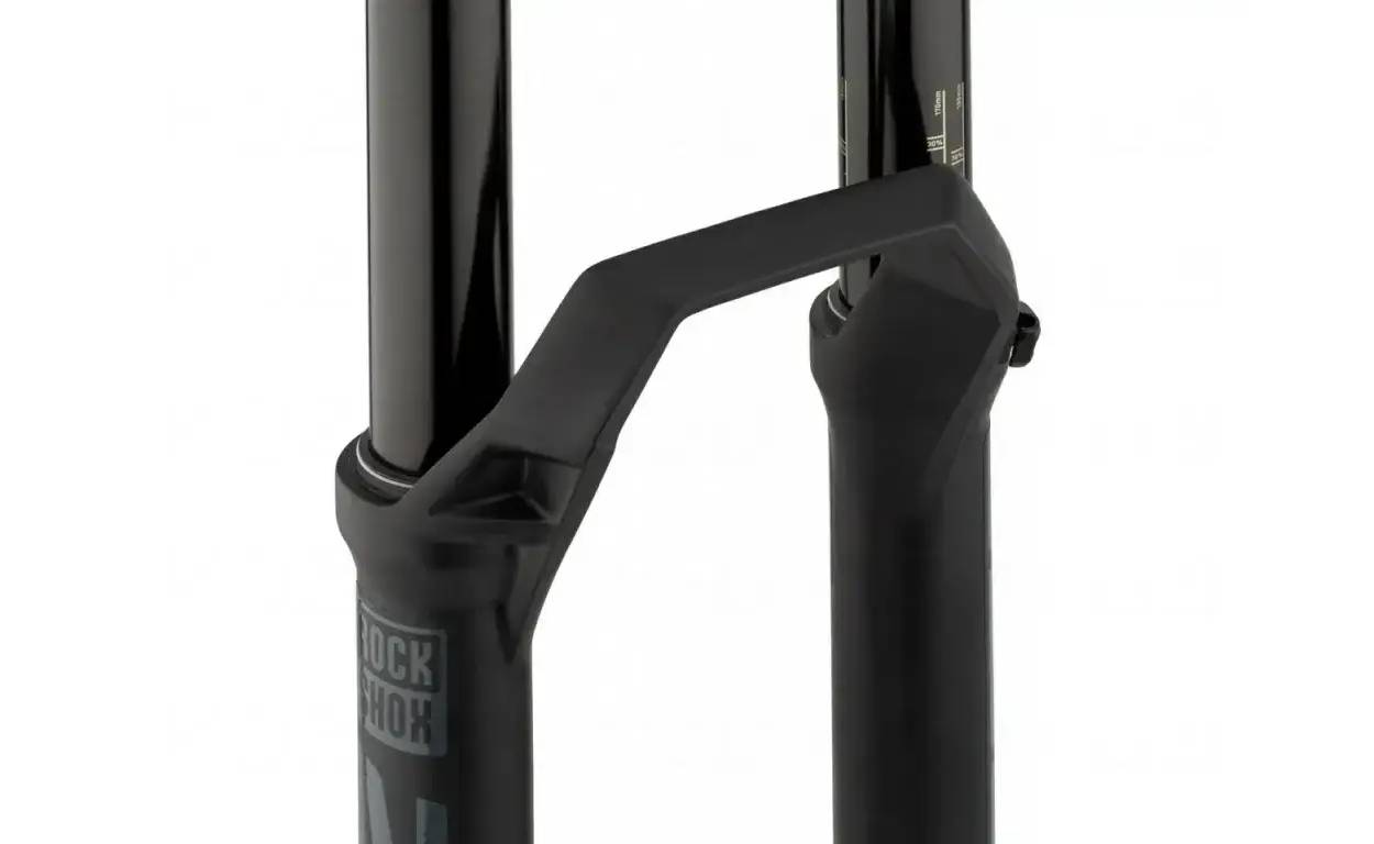 Вилка RockShox ZEB Select Charger RC - Crown 29" Boost™ 15x110 180мм Diff Black Alum Str Tpr 44offset DebonAir (includes Fender, 2 Btm Tokens, Star nut 6