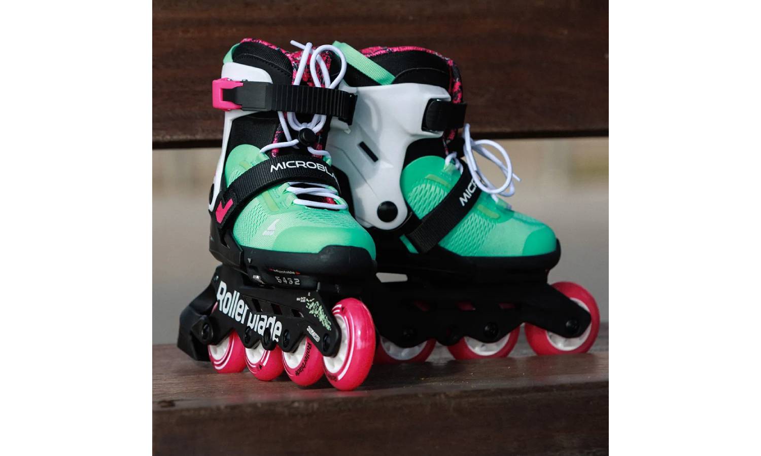 Ролики Rollerblade Microblade XT black-sea green 33-36.5 5 Ролики Rollerblade Microblade XT black-sea green 33-36.5 5