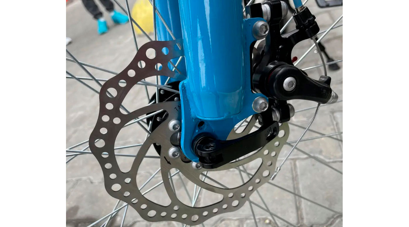 Фотография Велосипед Crosser Boy XC-200 24" размер XXS рама 12 2021 Черно-голубой 5