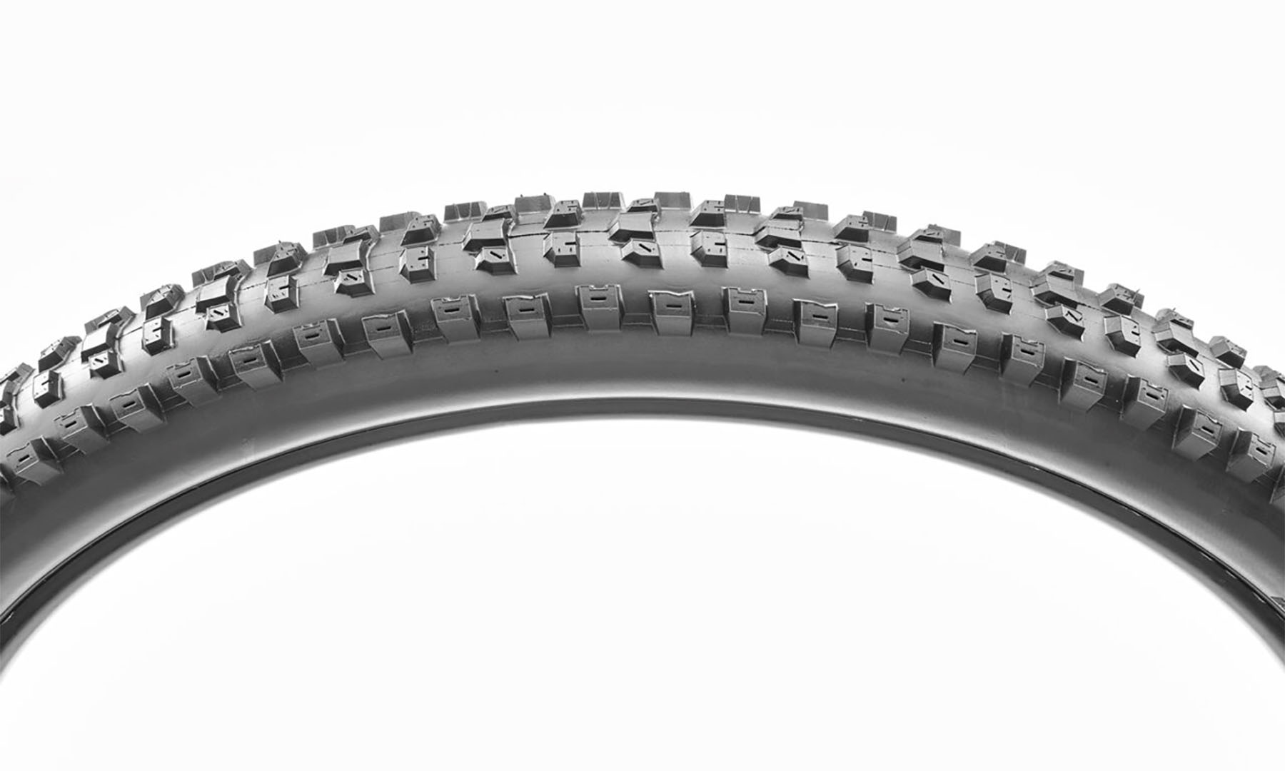 Фотография Покрышка MAXXIS DISSECTOR 27.5X2.40WT (61х584) TPI-60 Foldable 3CT/EXO+/TR, черная 2