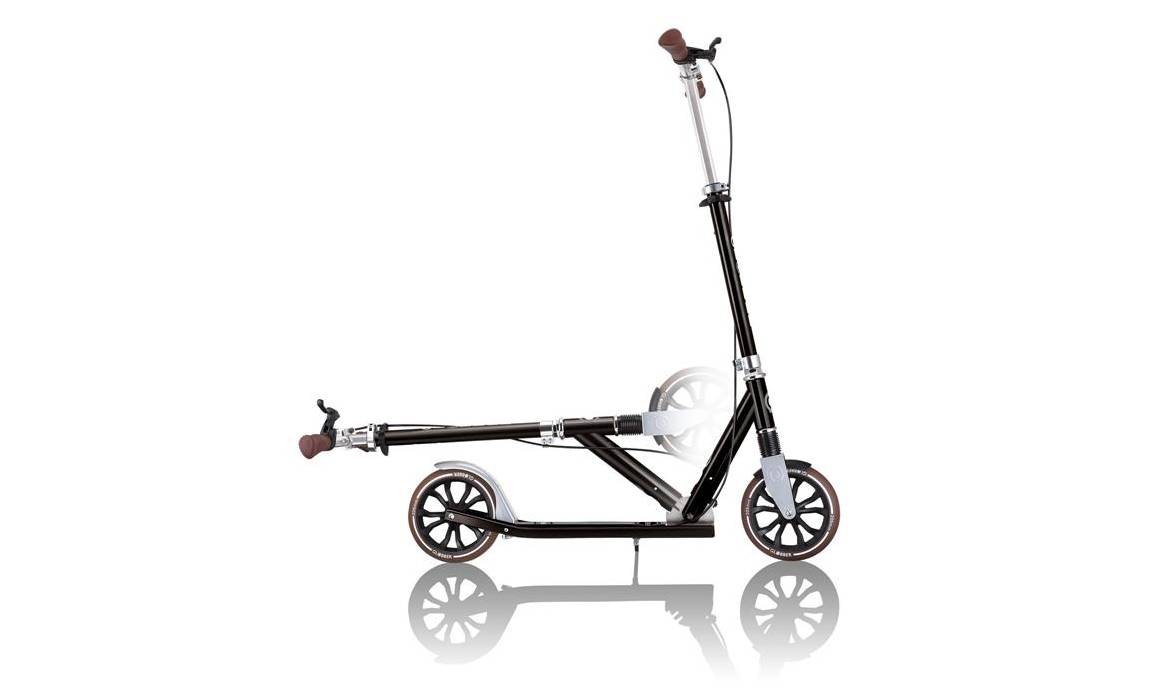 Самокат GLOBBER NL205 DELUXE с ручным тормозом, черный, 8+ 7