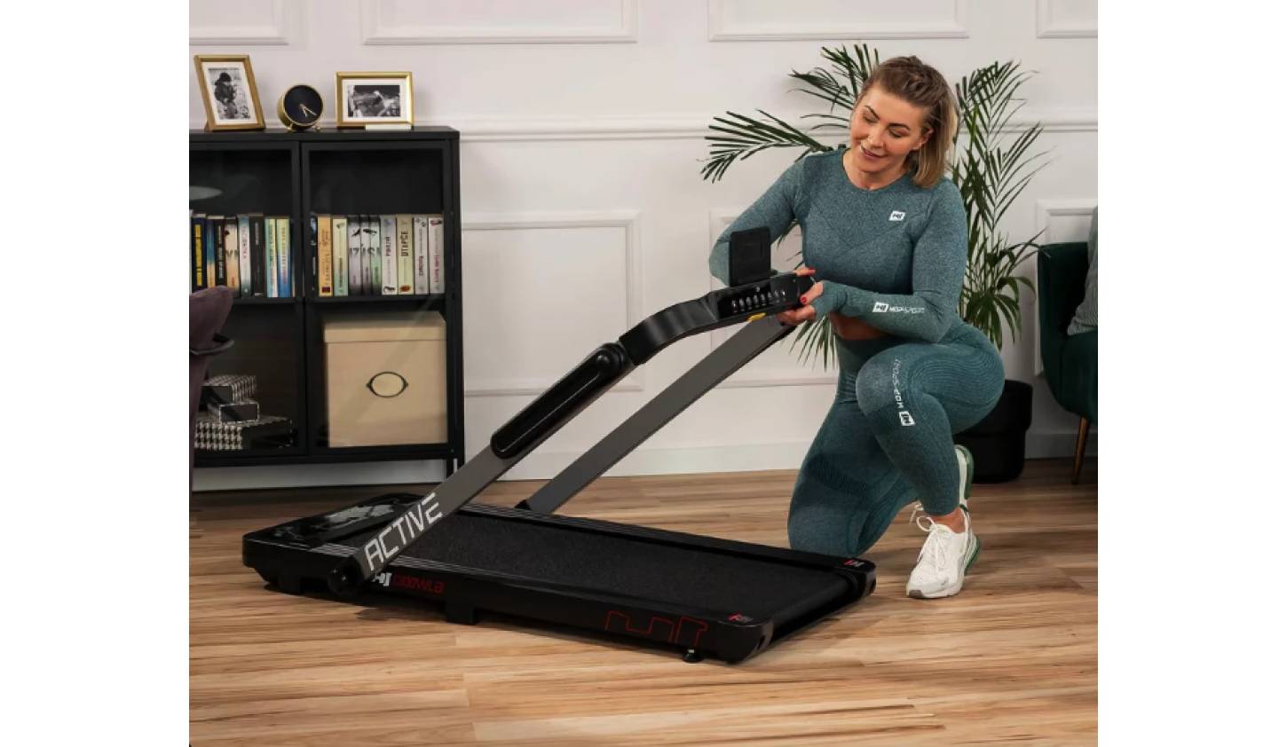 Бігова доріжка Hop-Sport HS-1300WLB Active 5 Бігова доріжка Hop-Sport HS-1300WLB Active 5