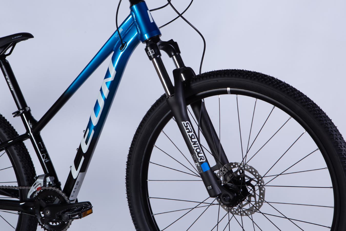 Велосипед Leon XC 100 HDD 27,5", розмір XS, рама 13", 2025, синiй з чорним 4