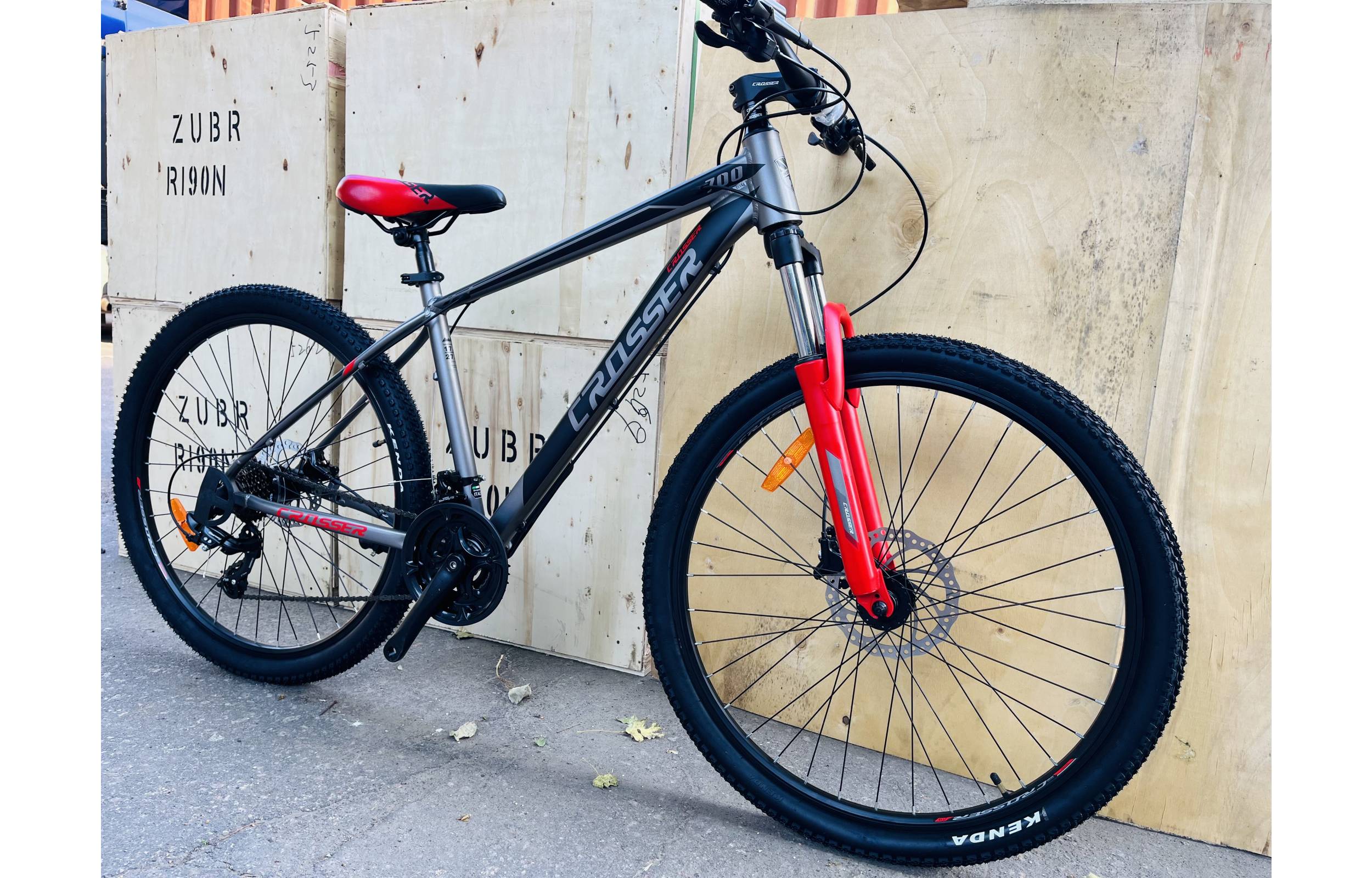 Фотография Велосипед Crosser First MT-042 3х7 27,5" размер М рама 17,5 2021 Серый 8