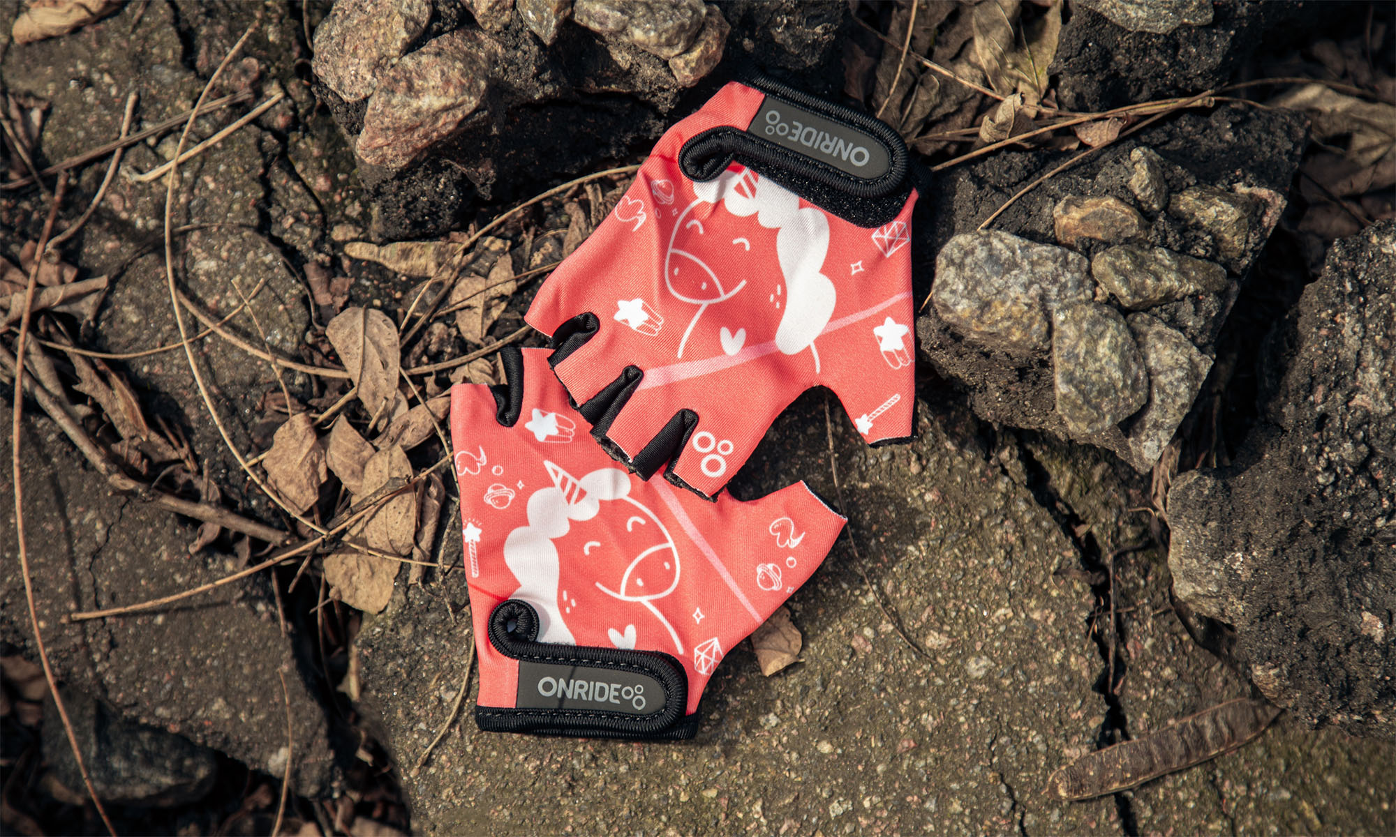 Рукавички дитячі ONRIDE Gem Єдиноріжка, колір кораловий, розмір 4Y 2 Рукавички дитячі ONRIDE Gem Єдиноріжка, колір кораловий, розмір 4Y 2