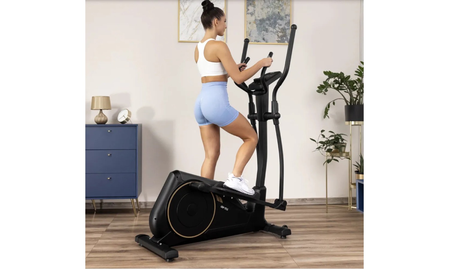 Фотография Орбитрек Gymtek XC4500 электромагнитный золотой 14