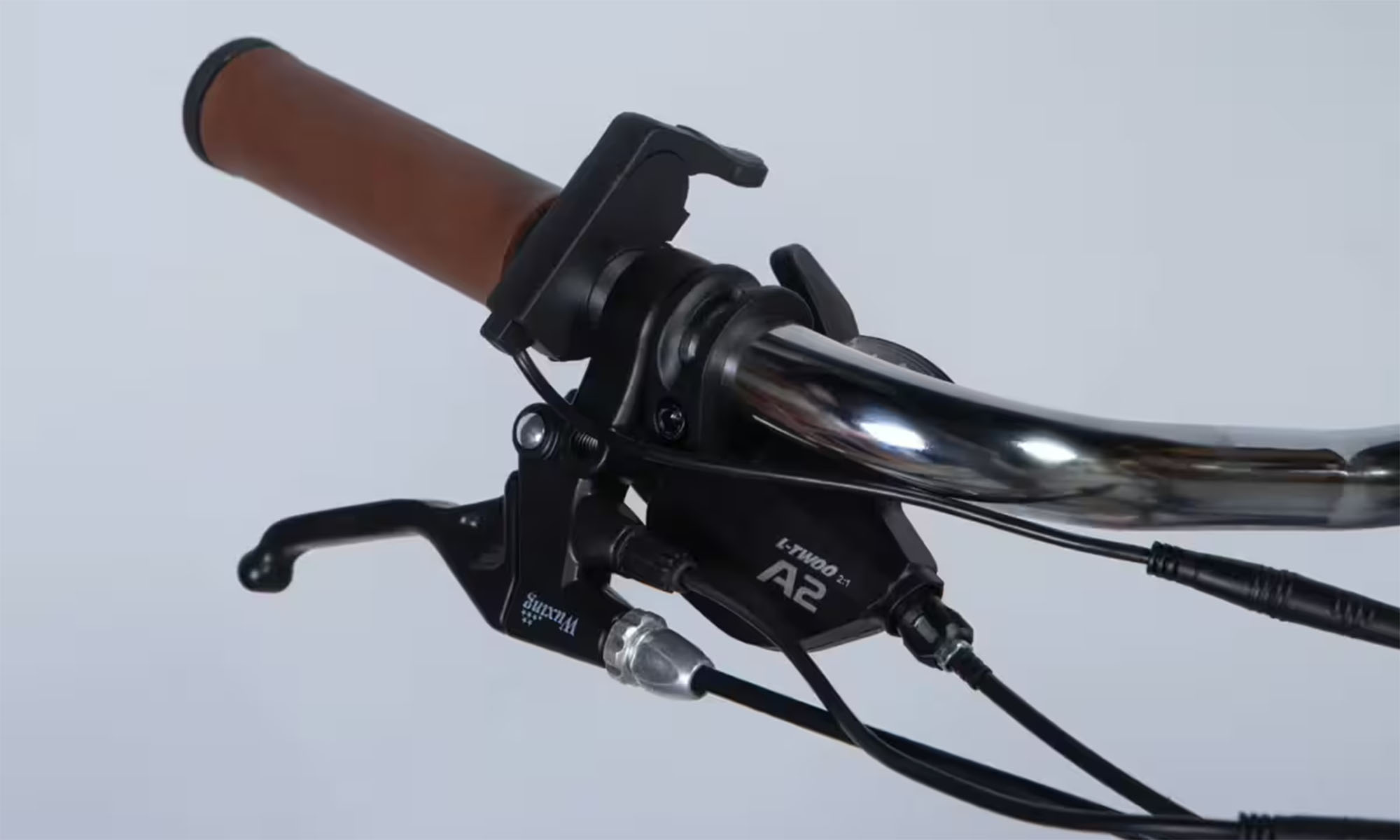 Велосипед з електроприводом Dorozhnik eLUX Vbr FR 26", розмір M, рама-17", 36B 12.5А*г 500Вт, рік 2025, синій 3 Велосипед з електроприводом Dorozhnik eLUX Vbr FR 26", розмір M, рама-17", 36B 12.5А*г 500Вт, рік 2025, синій 3