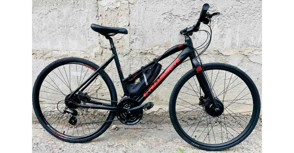 Фотография Электровелосипед Crosser E-XC-330 28" 36V/500W, li-ion 12A Samsung Черно-красный