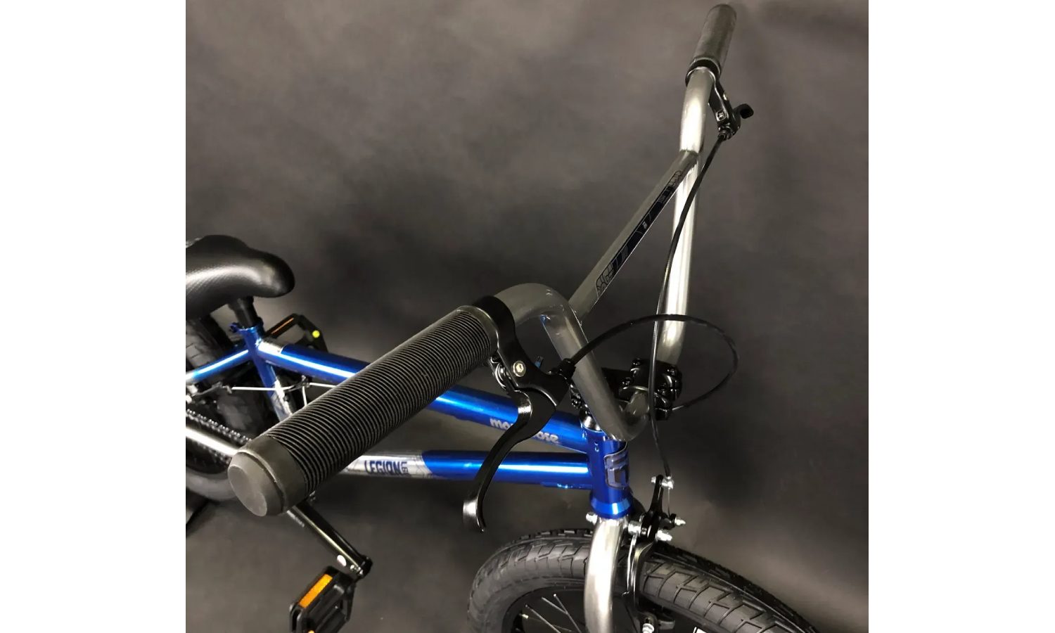 Велосипед Mongoose BMX Legion L60 20" рама 20,5" синий с серебристым 5