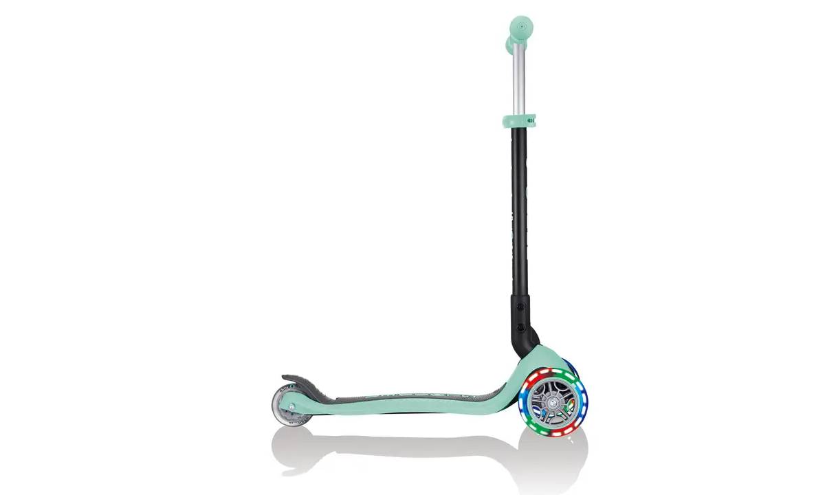 Самокат GLOBBER GO UP FOLDABLE PLUS LIGHTS мятный, 1.5+ 8