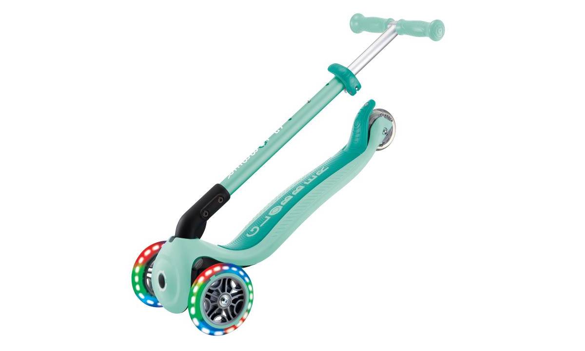Самокат GLOBBER PRIMO FOLDABLE LIGHTS, мятный, колеса с подсветкой, 3+ 9 Самокат GLOBBER PRIMO FOLDABLE LIGHTS, мятный, колеса с подсветкой, 3+ 9