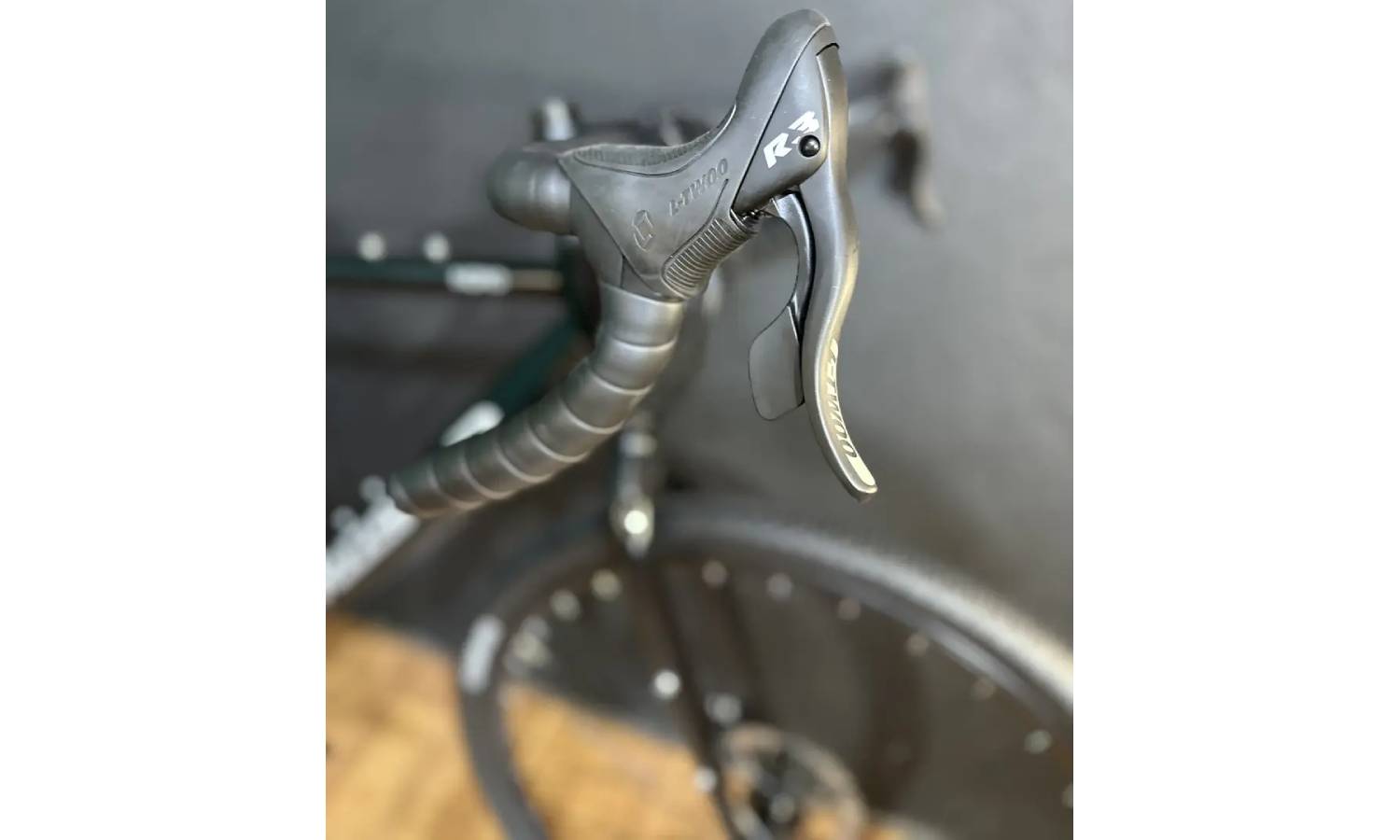 Фотографія Велосипед Crosser Gravel NORD 2x8 28" размер М рама 19 2024 Черный 3