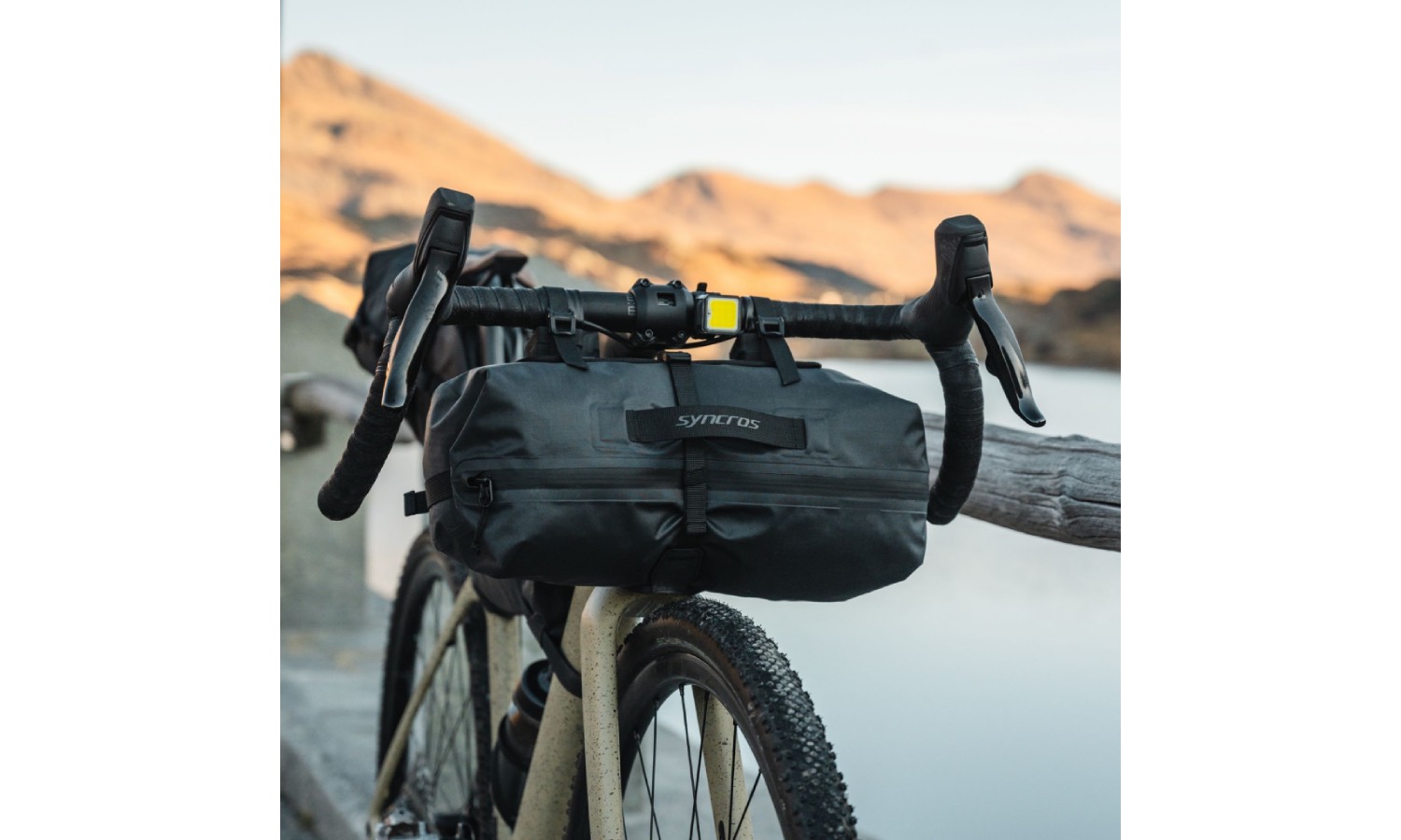 Фотография ВЕЛОСУМКА SYNCROS HANDLEBAR BAG 5
