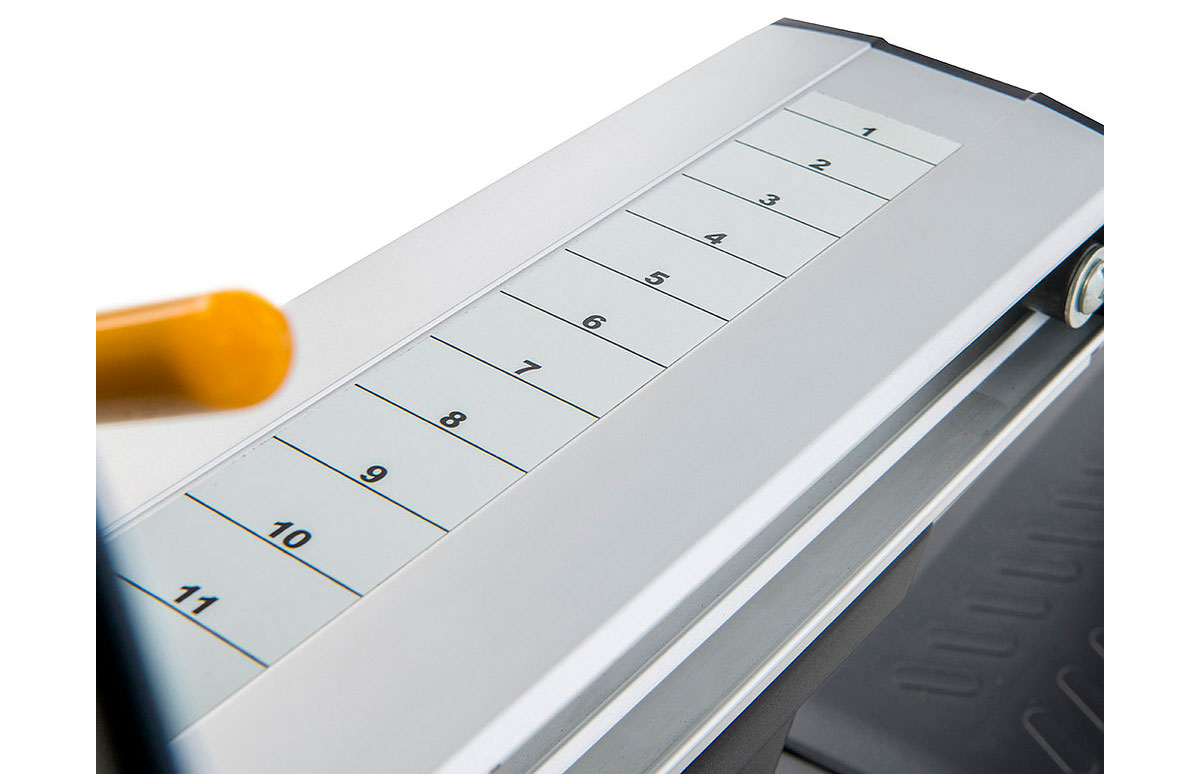 Велотренажер горизонтальный Spirit CR800+ 2