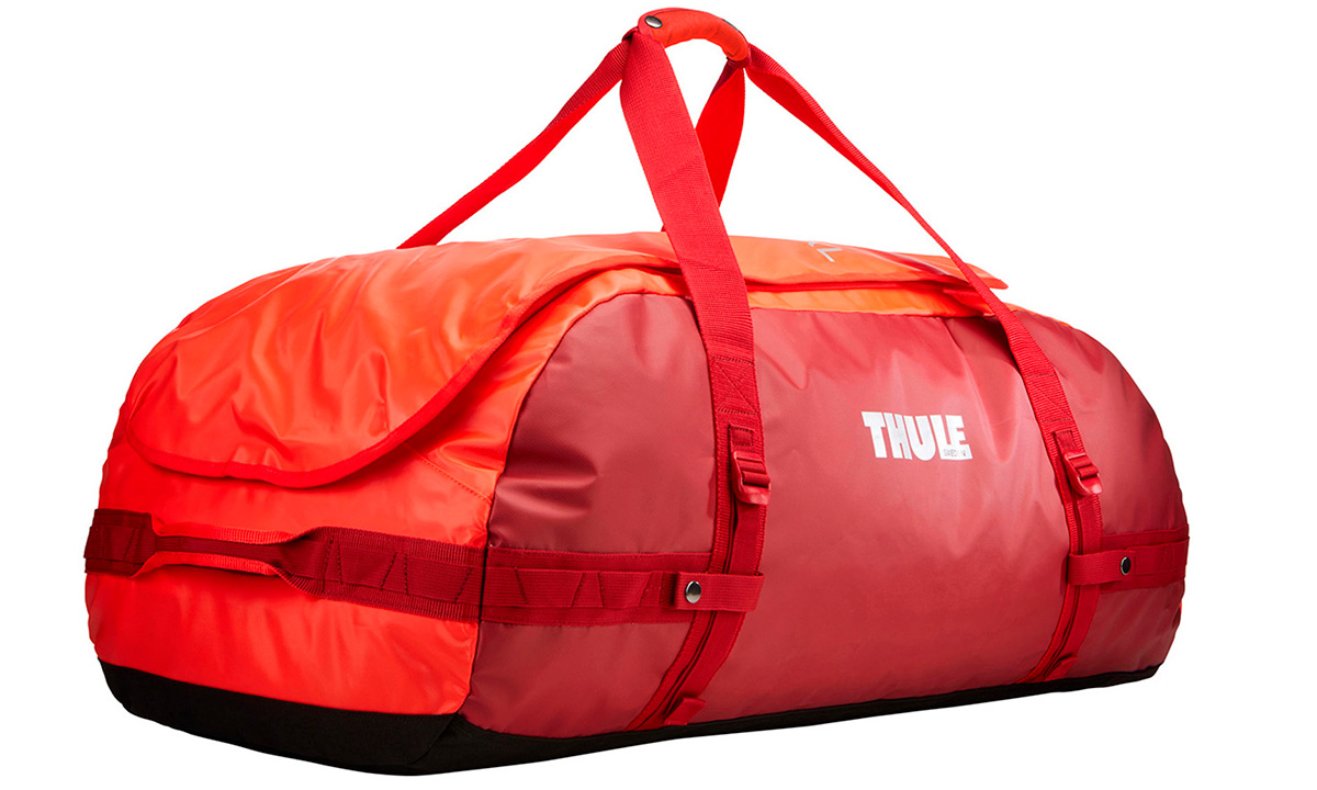 Фотография Сумка Thule Chasm XL-130L красный