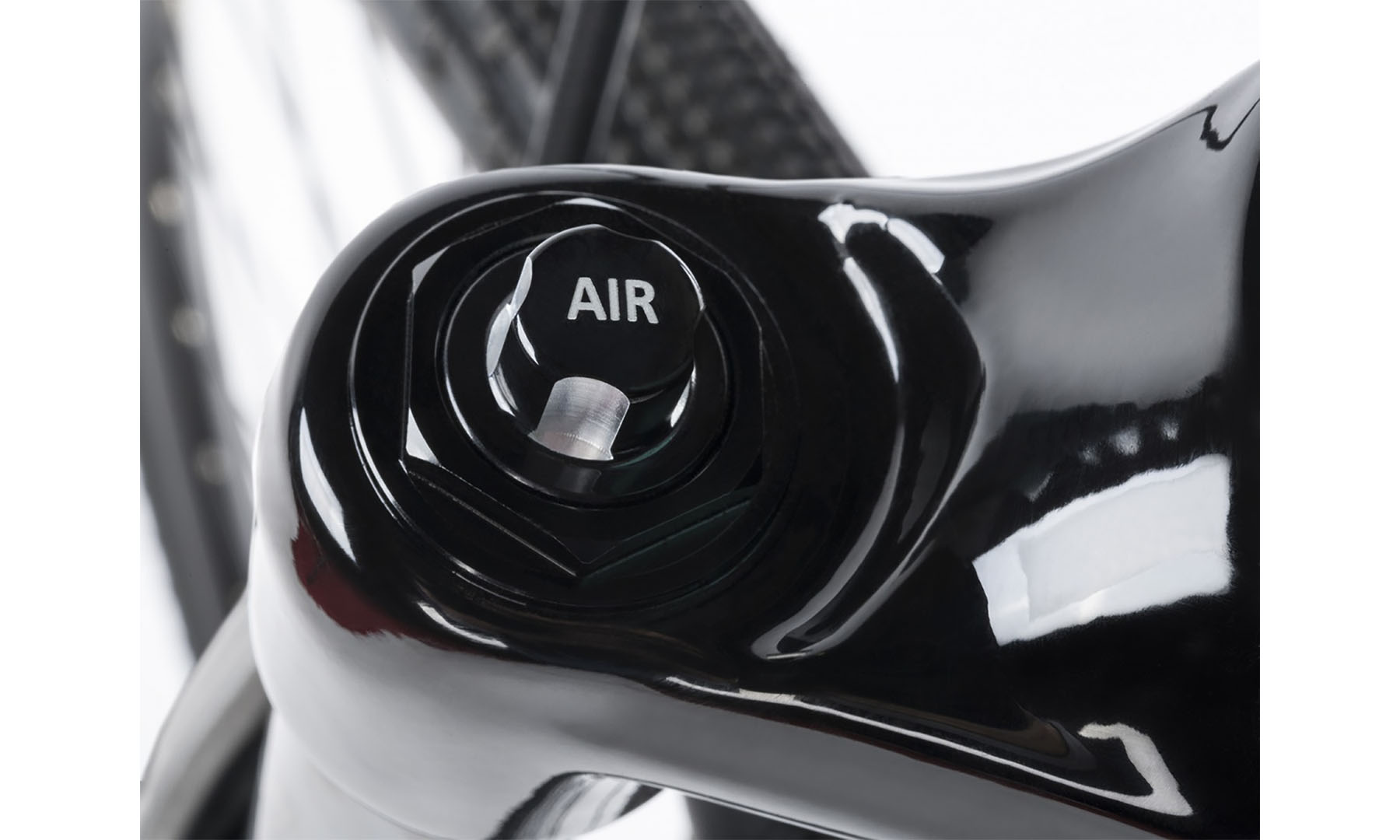 Велосипед AUTHOR Synergy 29", 2024, размер M, рама 18", цвет черный (зеленый) // черный 11