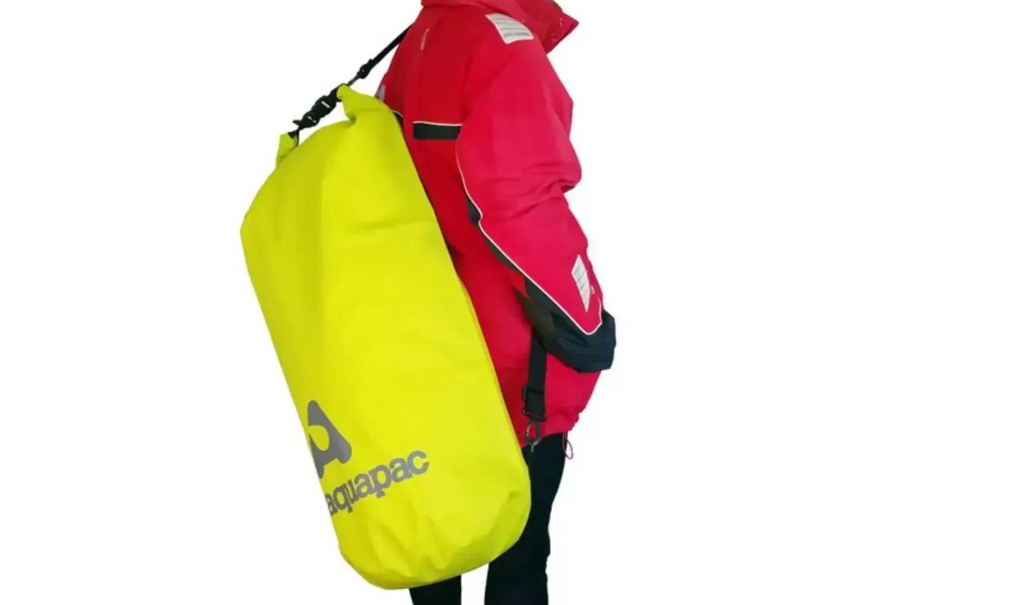 Гермомешок AQUAPAC с ремнем через плечо Trailproof Drybag - 70L (acid green) w/strap зеленый 2
