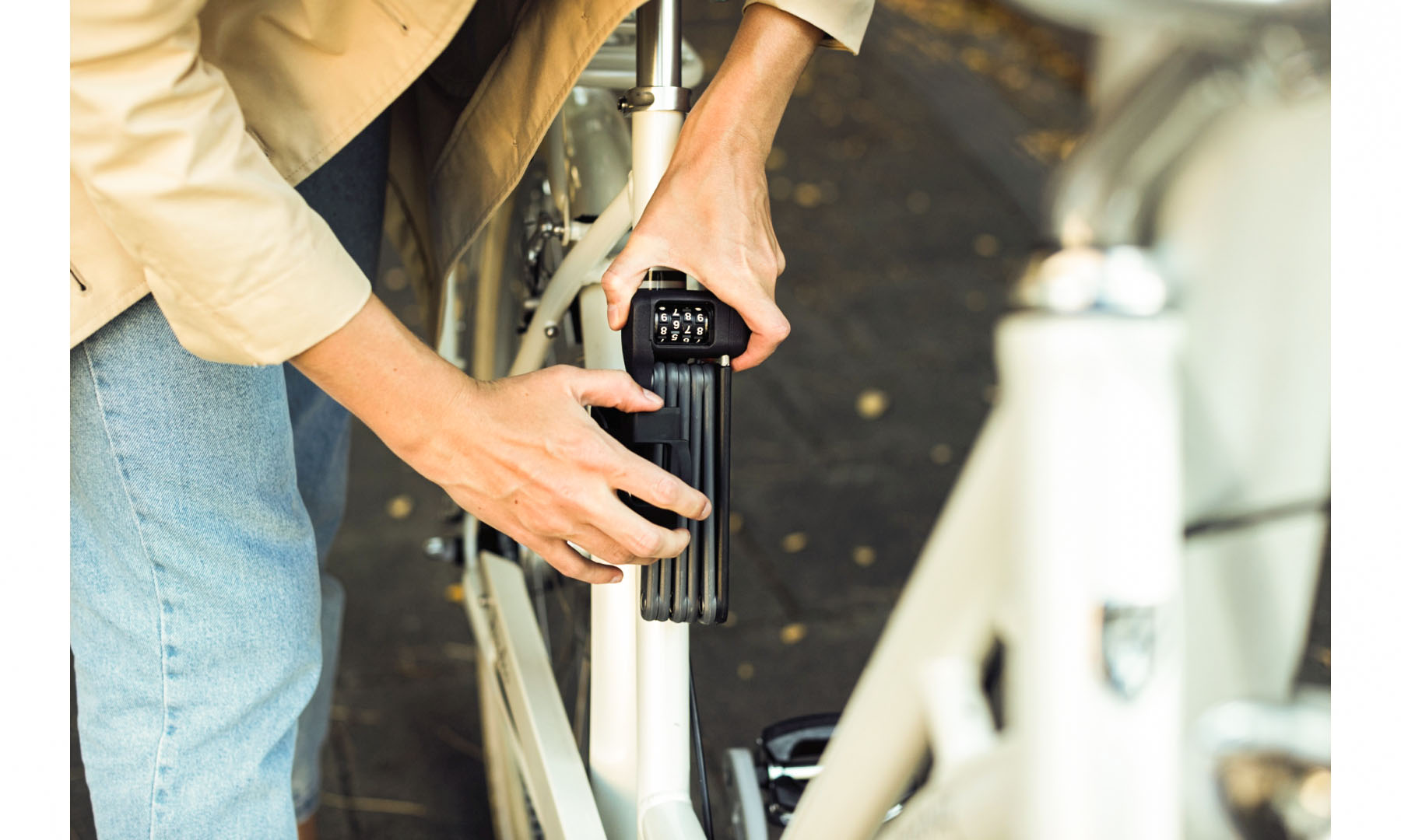 Замок сегментный ABUS 6055C/85 Bordo Lite Mini черный + крепление SH 4 Замок сегментный ABUS 6055C/85 Bordo Lite Mini черный + крепление SH 4