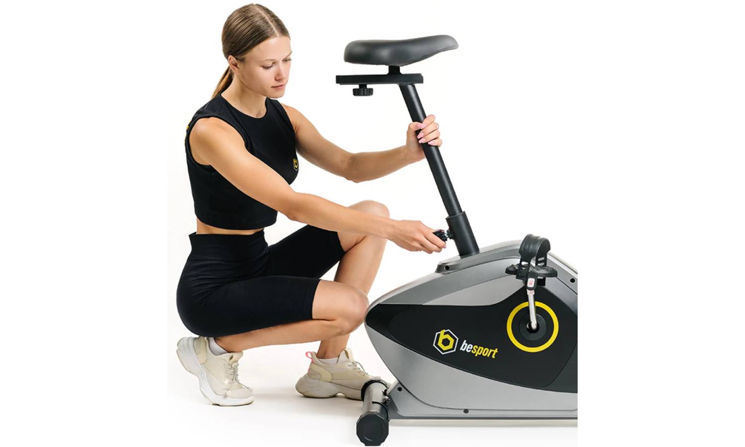 Велотренажер Besport BS-520S RACER магнитный черно-желтый 9 Велотренажер Besport BS-520S RACER магнитный черно-желтый 9